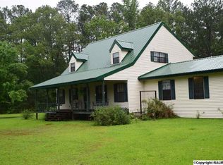 6836 New Bethel Cemetery Rd, Hokes Bluff, AL 35903