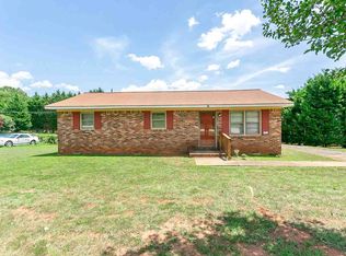 2391 Sugar Ridge Rd, Boiling Springs, SC 29316