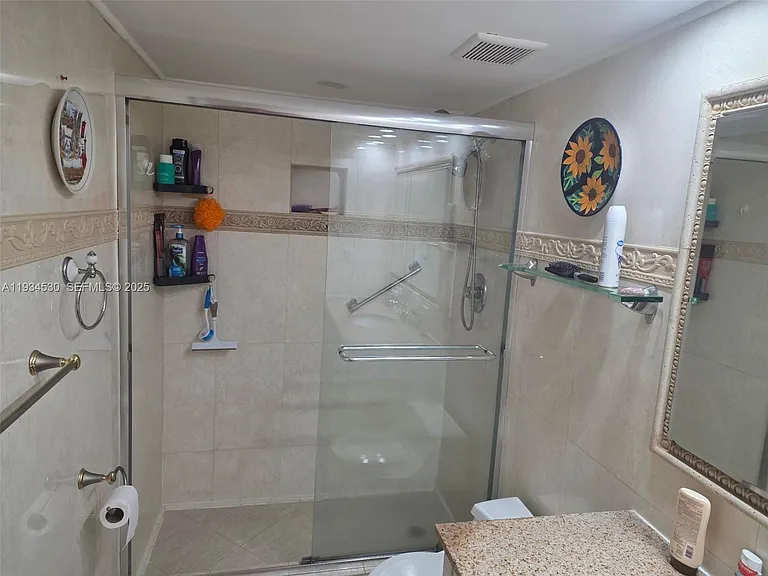 3180 S Ocean Dr #1617 — Photo 7