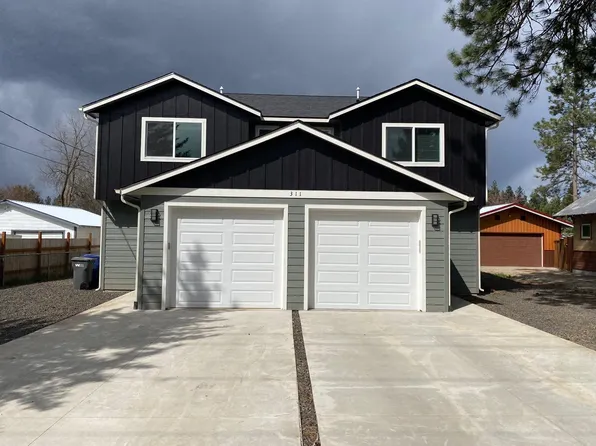 311 E 6th St, Deer Park, WA 99006