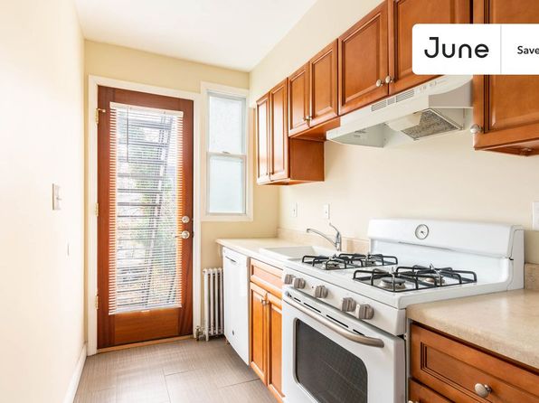 711 Kearny St NE APT 1