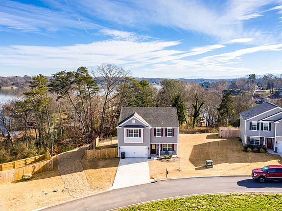 2nd image of 300 Gail Ln