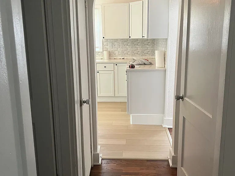 1527 New Madrid St — Photo 6