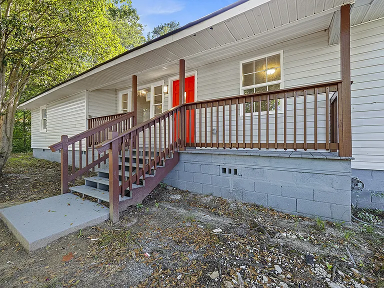 4620 Brookhaven Rd — Photo 2