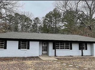 2710 Whippoorwill Ln, White Hall, AR 71602