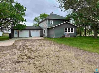 210 160th Ave, Edgerton, MN 56128
