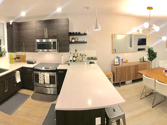 3rd image of 7025 35th Ave NE