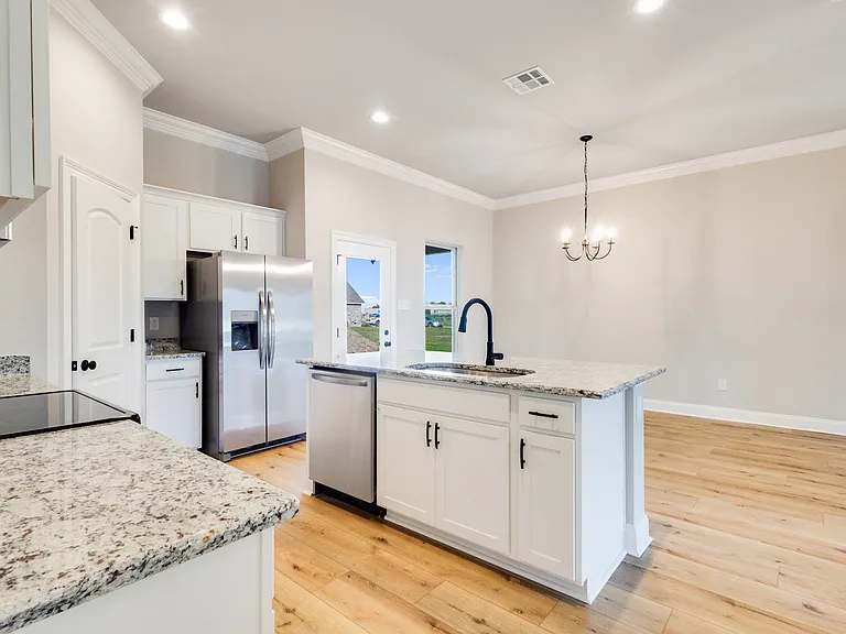 141 Ridley Ln — Photo 8