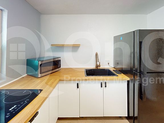 5th image of 1620 N Wilmot Rd #223