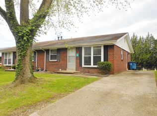 29- 30 Manor Dr., Collinsville, IL 62234