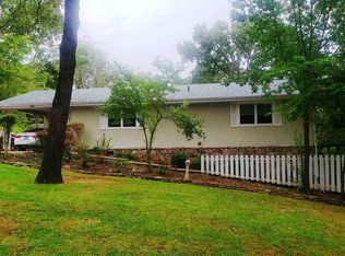 1012 E Fairwater Cir, Horseshoe Bend, AR 72512