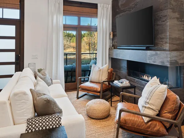 25 Tahoe Beach Clb #301, Stateline, NV 89449