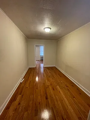 Rented by City Express Realty & Management Corp | media 18