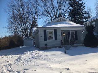 246 Parrish Rd, Conneaut, OH 44030