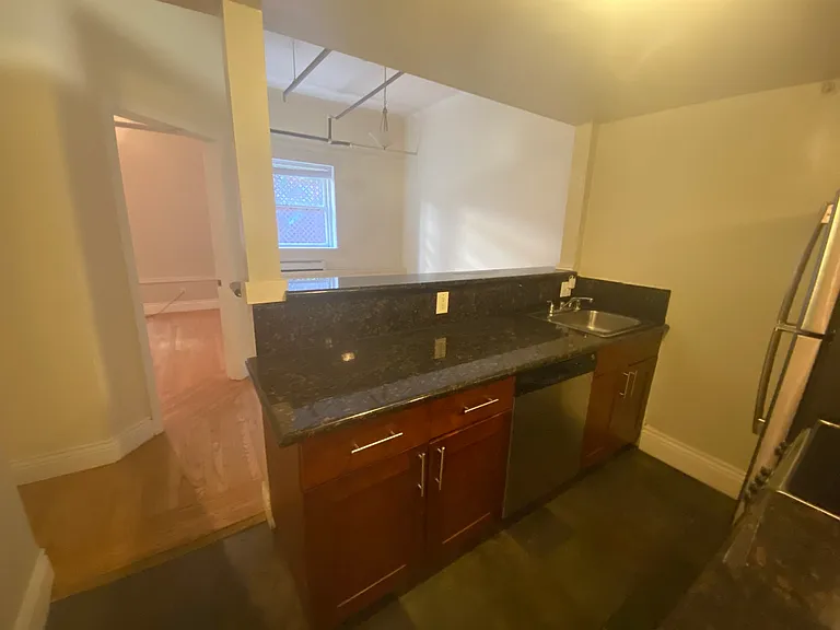 1461 Alice Street — Photo 33