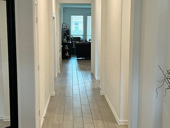 3rd image of 1718 Delta Creek Dr