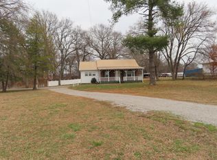 1280 Thompsonville Ln, Oak Grove, KY 42262
