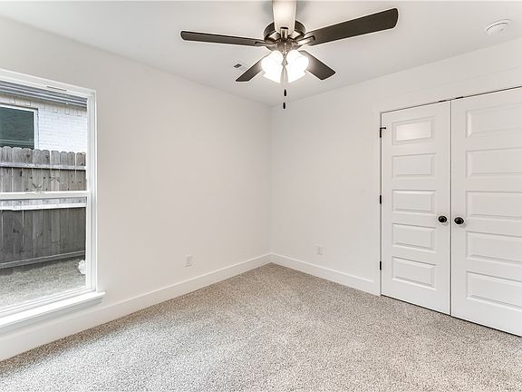 4th image of 2809 Buckside St