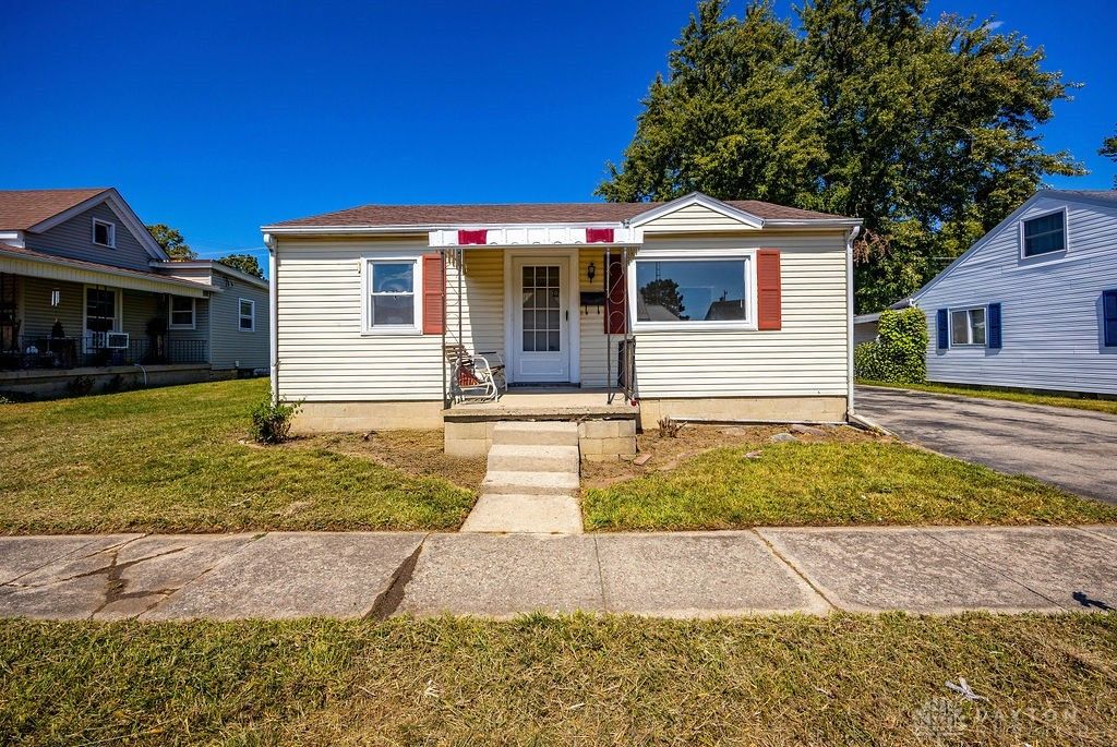 Real estate listing image