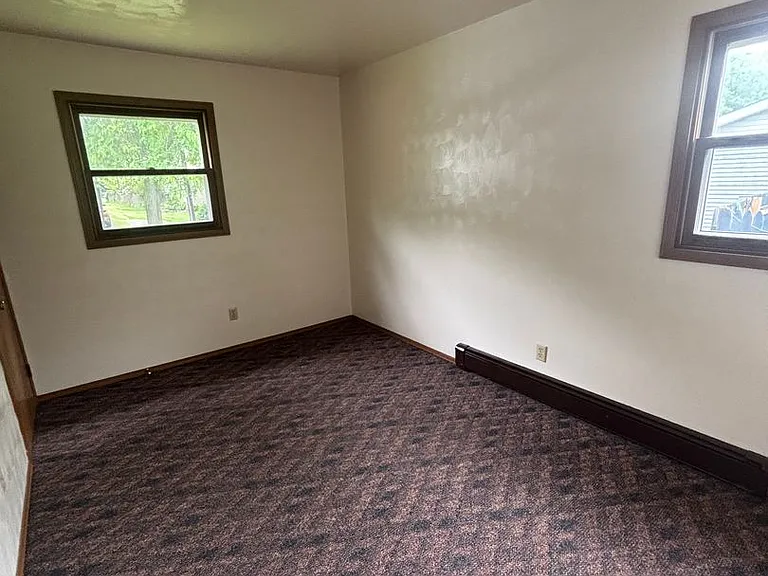 216 Woodcock Dr — Photo 6
