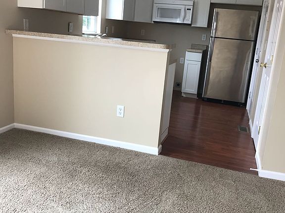 5th image of 1155 Green Knoll Dr