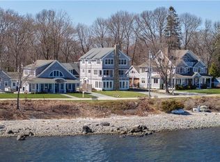 110 Sea View Ave, North Kingstown, RI 02852