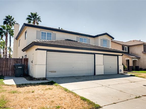 3rd image of 4425 Oak Tree Way