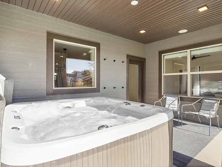 2082 Dennison Ln — Photo 25