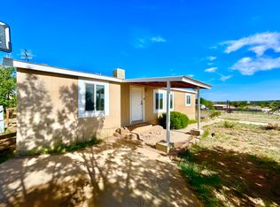 67 Range Rd, Edgewood, NM 87015