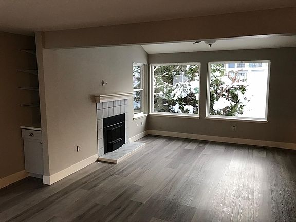 2nd image of 4113 244th Ln SE #64