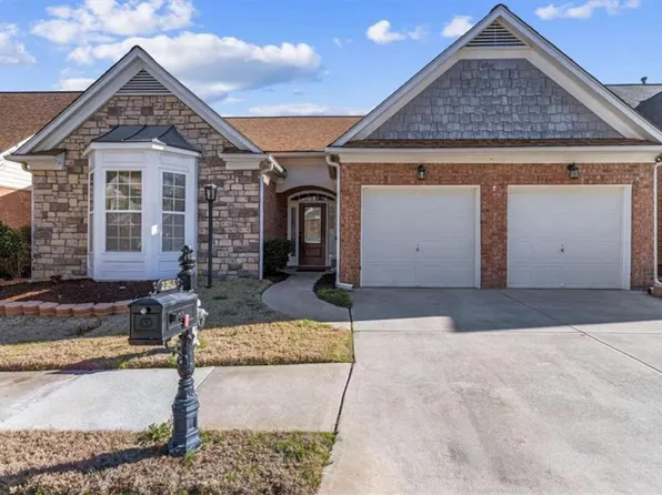 2245 Hickory Station Cir, Snellville, GA 30078