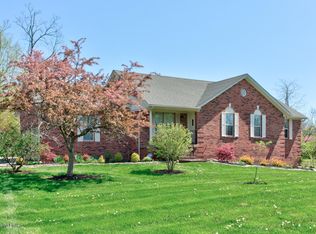 1825 Crystal Dr, La Grange, KY 40031