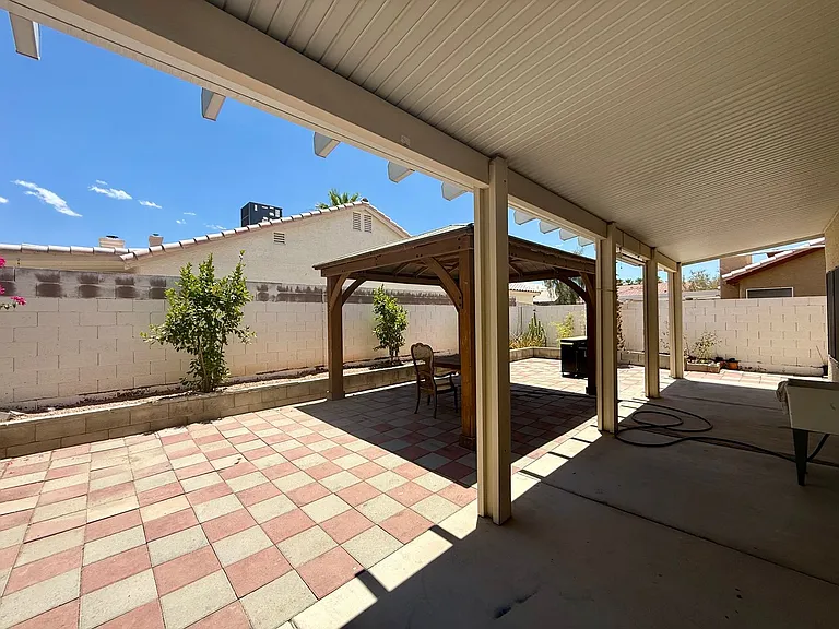 1778 Blue Ribbon Dr — Photo 23