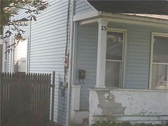 3rd image of 25 Cleveland Ave