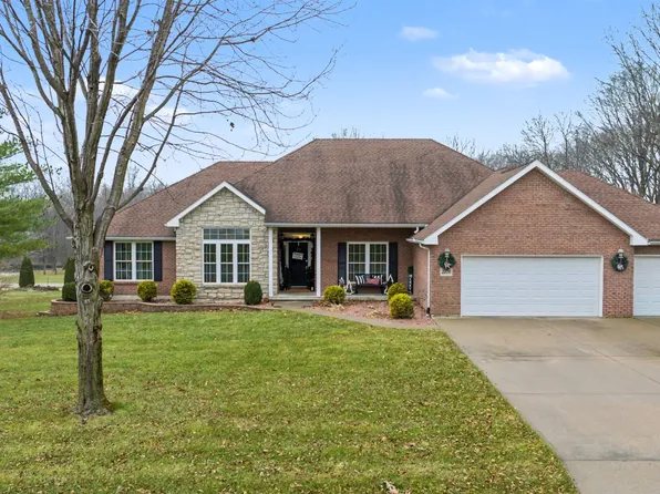 2370 W Country Club Dr, Sedalia, MO 65301