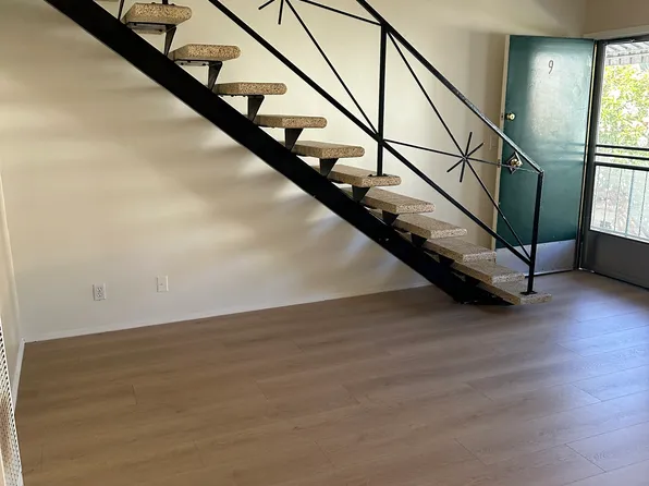 2701 Kansas Ave APT 9, Santa Monica, CA 90404