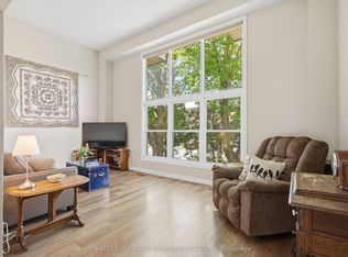 246 Tupper Blvd #8, New Tecumseth, ON L9R 1A9