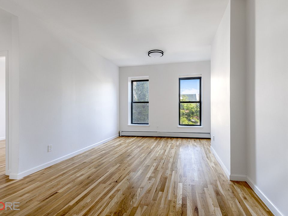 1st image of 194 Macdougal St APT 2