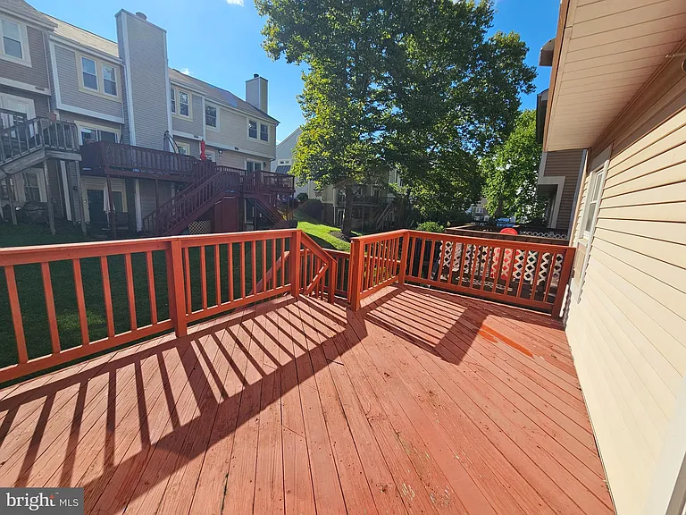 6908-10 Timberlane Rd — Photo 10