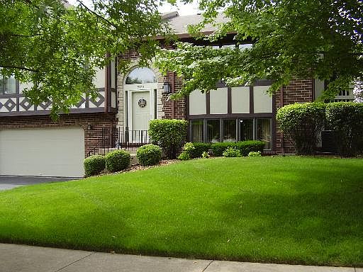 2nd image of 9335 W 175th St #1