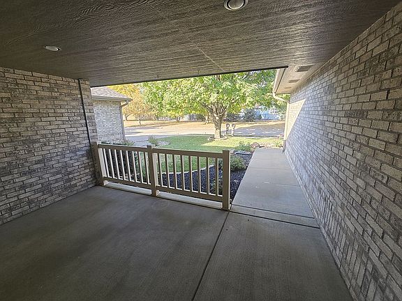 2nd image of 1028 N 86th Street Ct