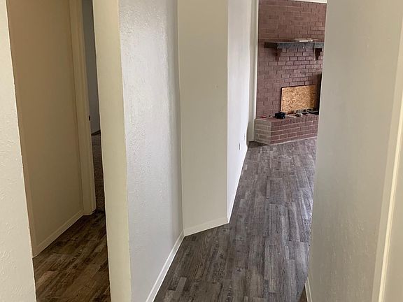 3rd image of 2333 Chandelle Dr