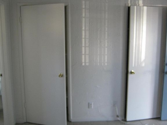 2nd image of 3239 Collier Ave APT 5