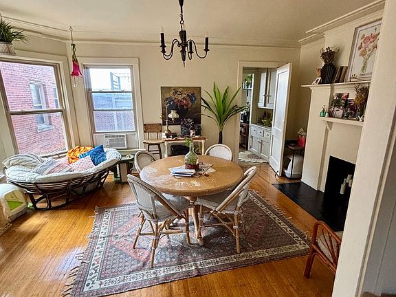 3rd image of 270 Emerson St APT 5