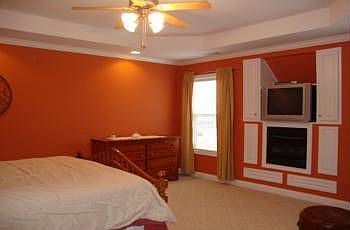 5th image of 4006 Glaze Ct