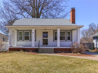 1544 45th St, Des Moines, IA 50311