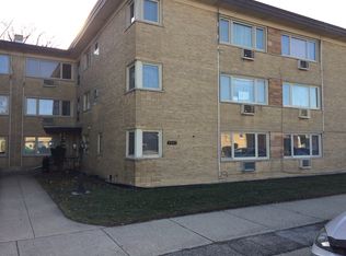 6959 W Higgins Rd #1N, Chicago, IL 60656