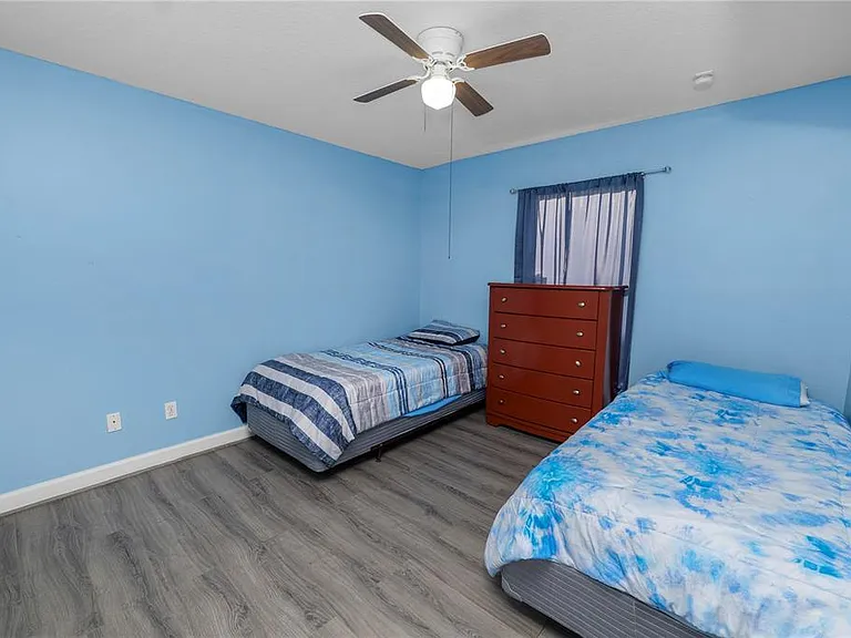 548 Old Bridge Cir — Photo 46