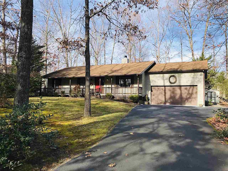 1st image of 24 Englewood Dr