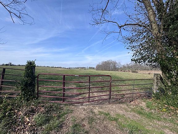 5th image of 2690 Pond School Rd